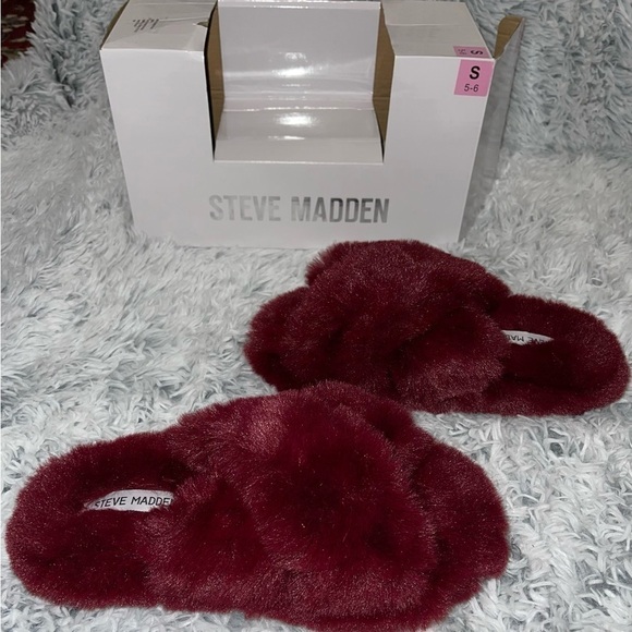Steve Madden slippers NWB - Picture 2 of 6